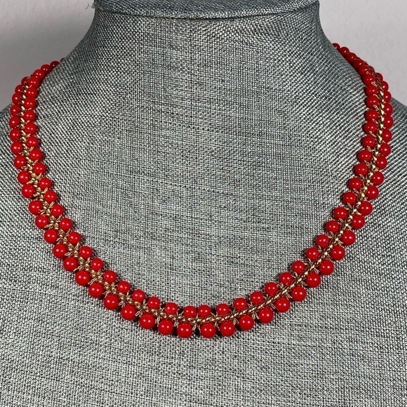 Necklace Red Gold Tone Beaded Hook Clasp Signed  Vintage 18”+2” - Picture 3 of 10